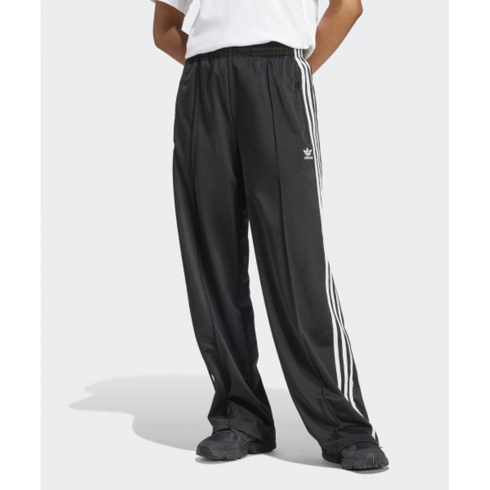 

Свободные спортивные брюки ADIDAS Firebird, черные IT7404