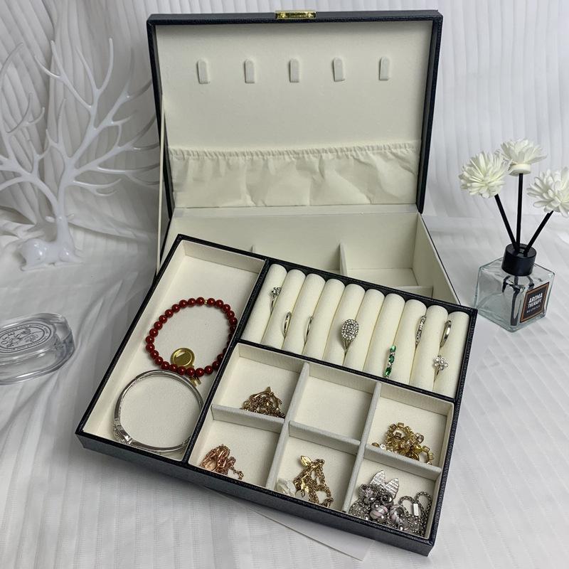 

Шкатулка для украшений с замком, изысканные серьги, ожерелье, серьги-пусеты, серьги, шкатулка для хранения украшений с высокой степенью защиты от окисления.