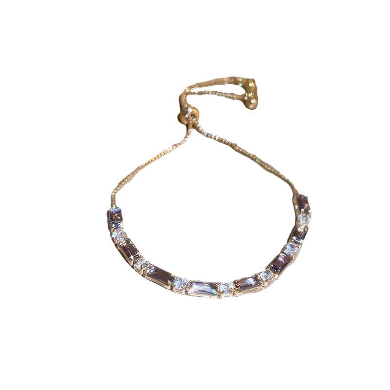 Modern Geometric Zircon Hand Accessory For Women With Elegant Finish For Work And Casual Outings золотой