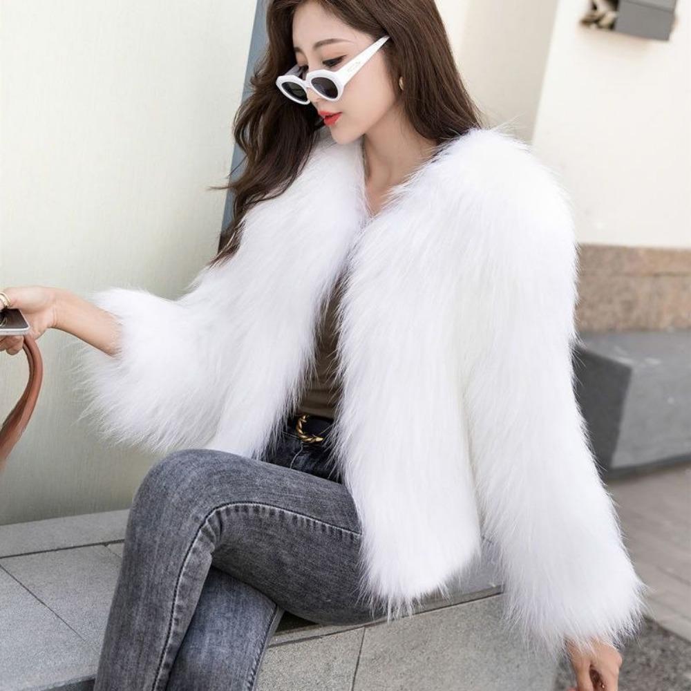 Autumn and Winter New Imitation Fox Fur Coat Female Young Small Short Slim-fitting Encrypted Padded Wool Coat