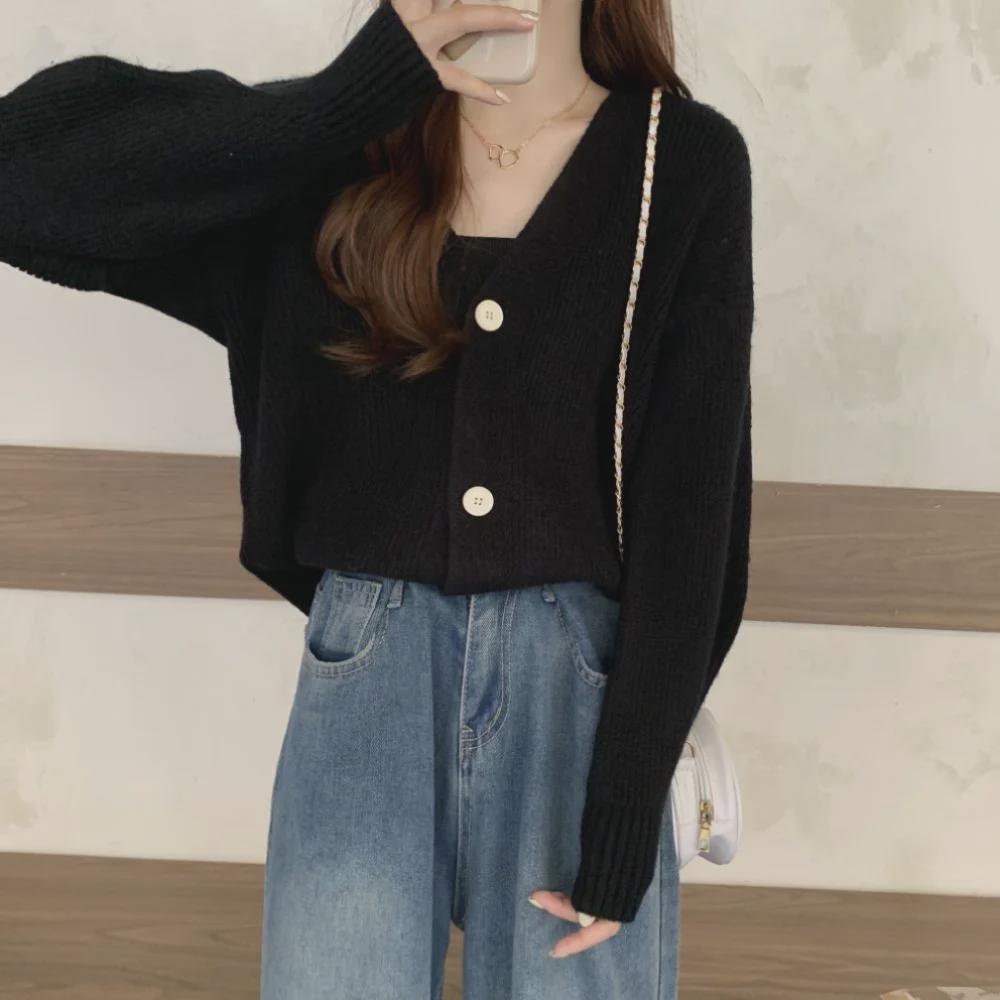 2024 Loose Fit Japanese Retro Soft Knit V-Neck Cardigan for Spring & Autumn