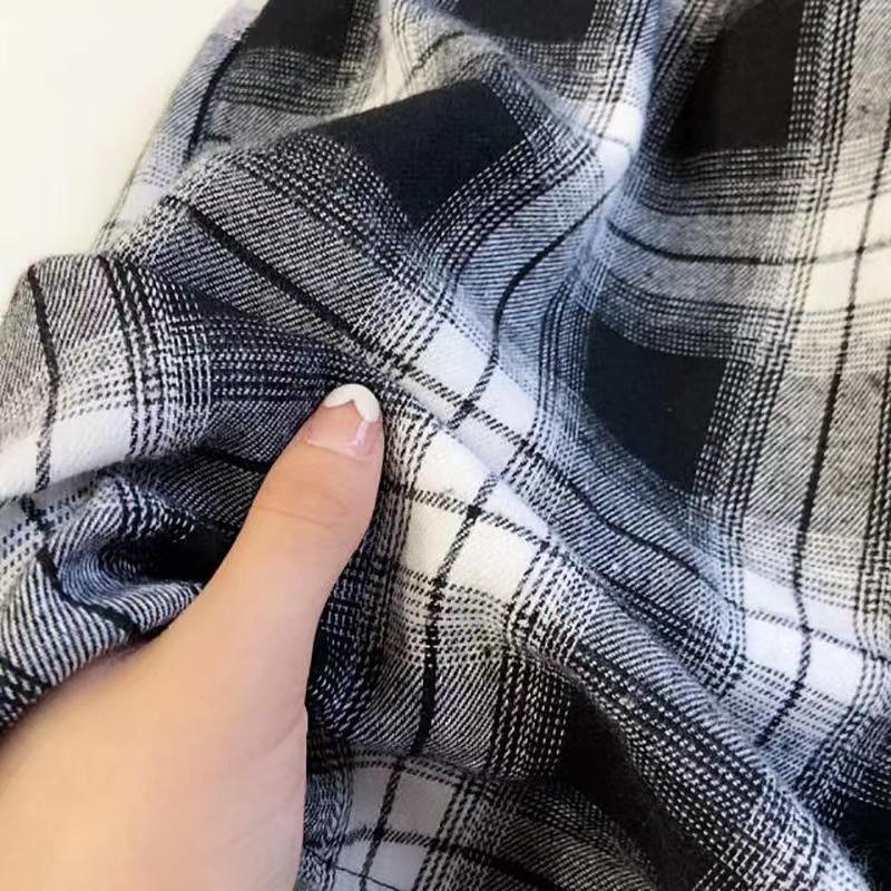 Women's Long Sleeve Plaid Shirt - Korean Style Loose Cotton, Mid-Length, Brushed Retro Jacket, Plus Size for Spring and Autumn.