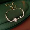 Bracciale Regolabile in Oro Vero Galvanizzato con Zir*****val Diamond, Lusso Leggero, Bracciale alla Moda di Alta Gamma, Gioiello Versatile per il Pendolarismo