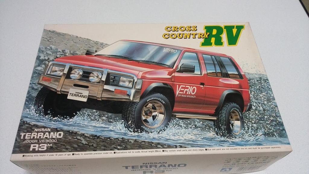 Aoshima Nissan Terrano R3M 1/24 4-door V6-3000