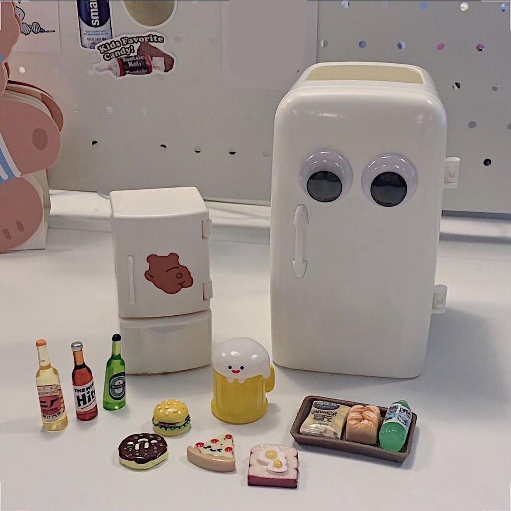 Pojemnik do przechowywania na blacie stołu Duża pojemność Kształt lodówki Etui do makijażu dla studentów Z