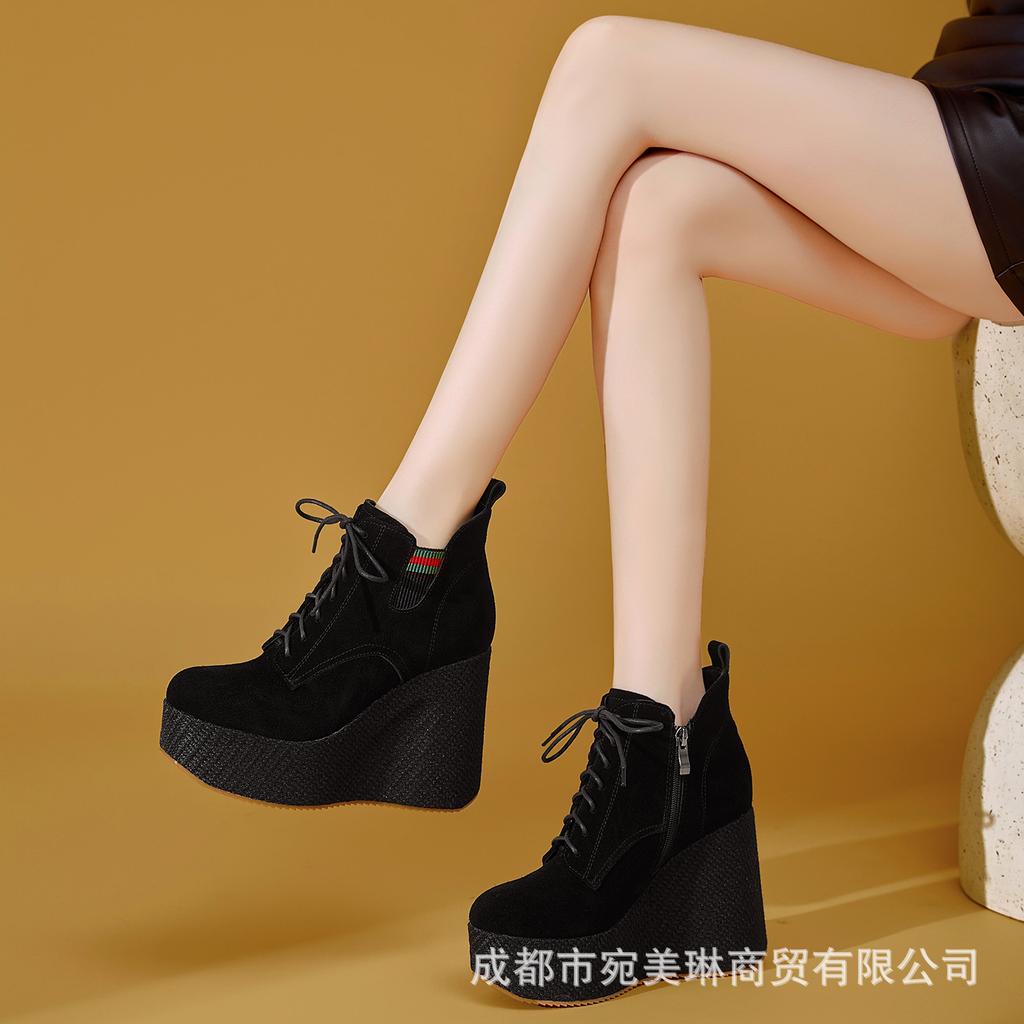 Leather wedged Martin boots women's 2025 autumn and winter new leather platform short boots retro not tired feet super high heel boots