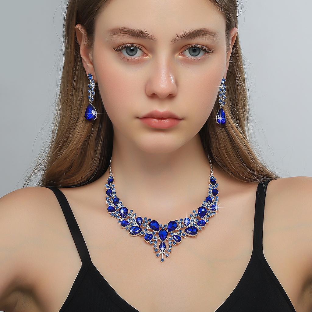 Wedding accessory set, women's earring necklace set, bride's jewelry set, luxurious and high-end accessories