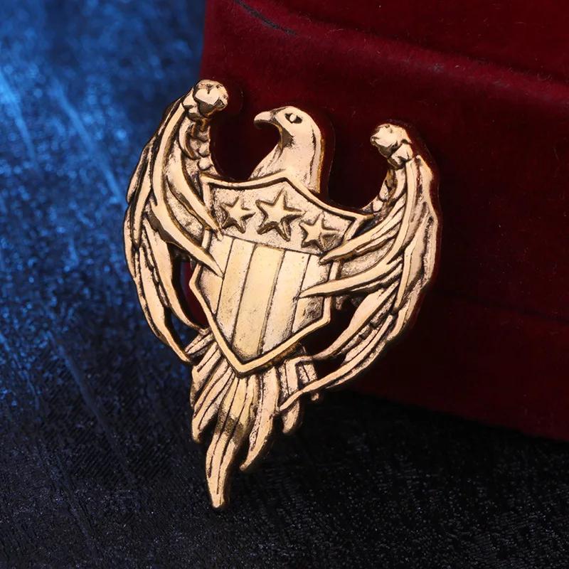 Retro Alloy Animal Eagle Lapel Pins and Brooches for Men College Style Shirt Suit Badge Jewelry School Uniform Accessories
