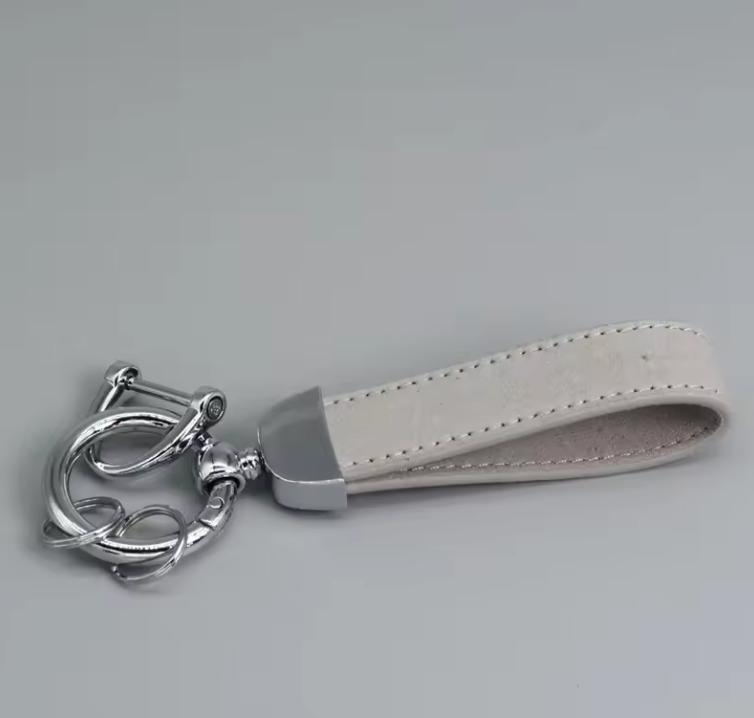 Vintage Laser Engrave Microfiber Suede Leather Keychain Blank Custom LOGO Bag Keyring Personalized Car Key Chains Men's Women‘’s