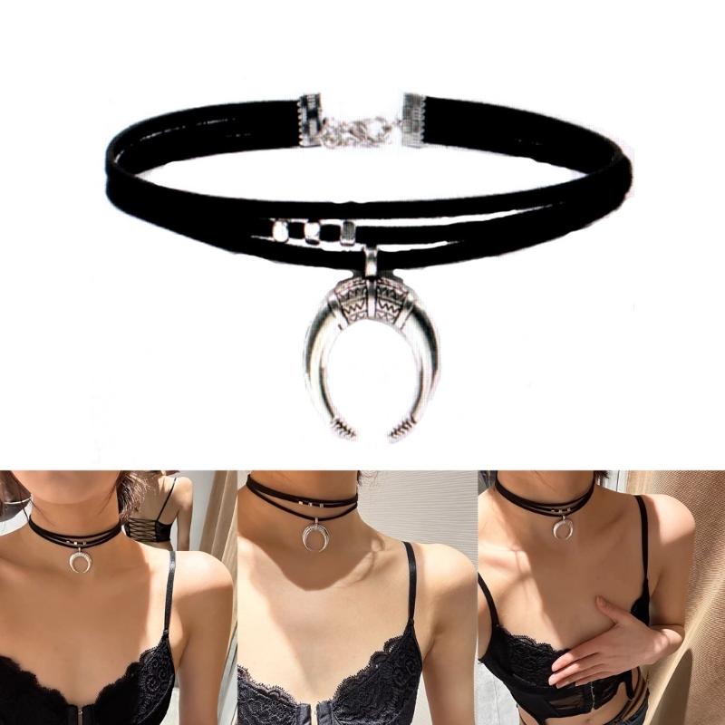 Inverted Moon Pendant Choker Necklace Punk Style Geometric Horn Pendant Necklace Clavicle Chain Hip Hop Jewelry Gift