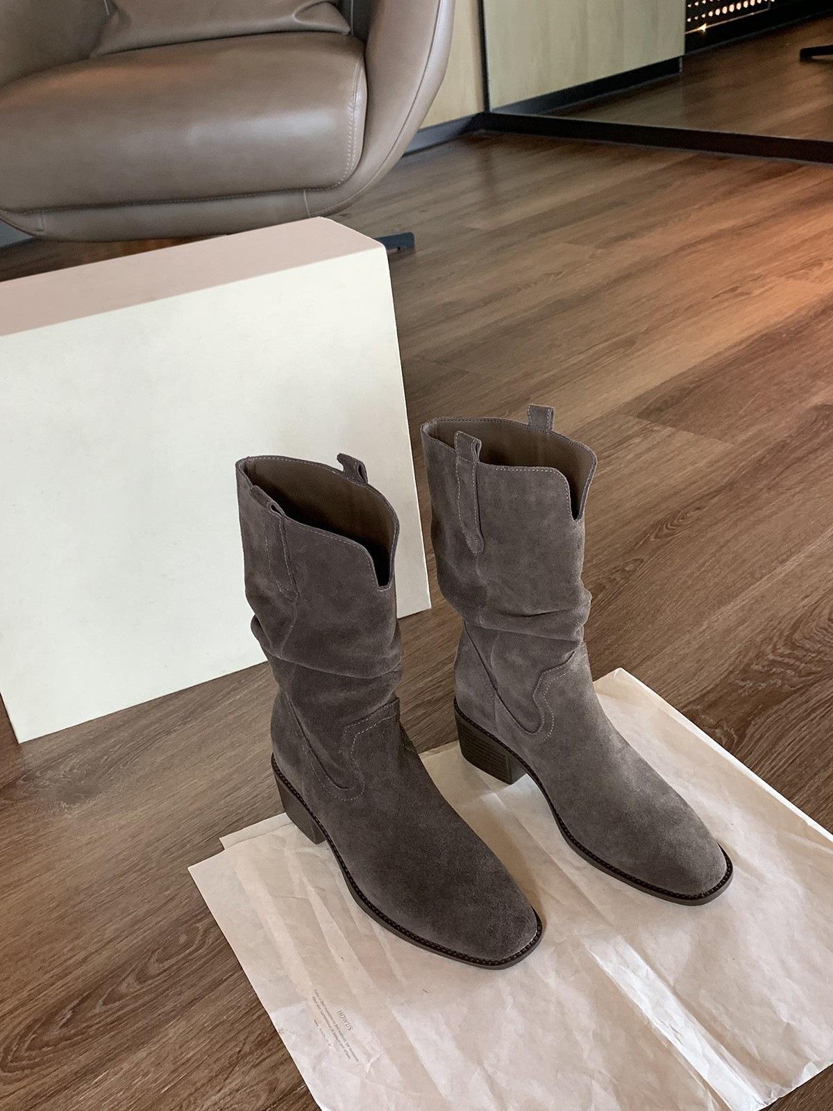 Height-Increasing Round Head V-Mouth Thick Heel