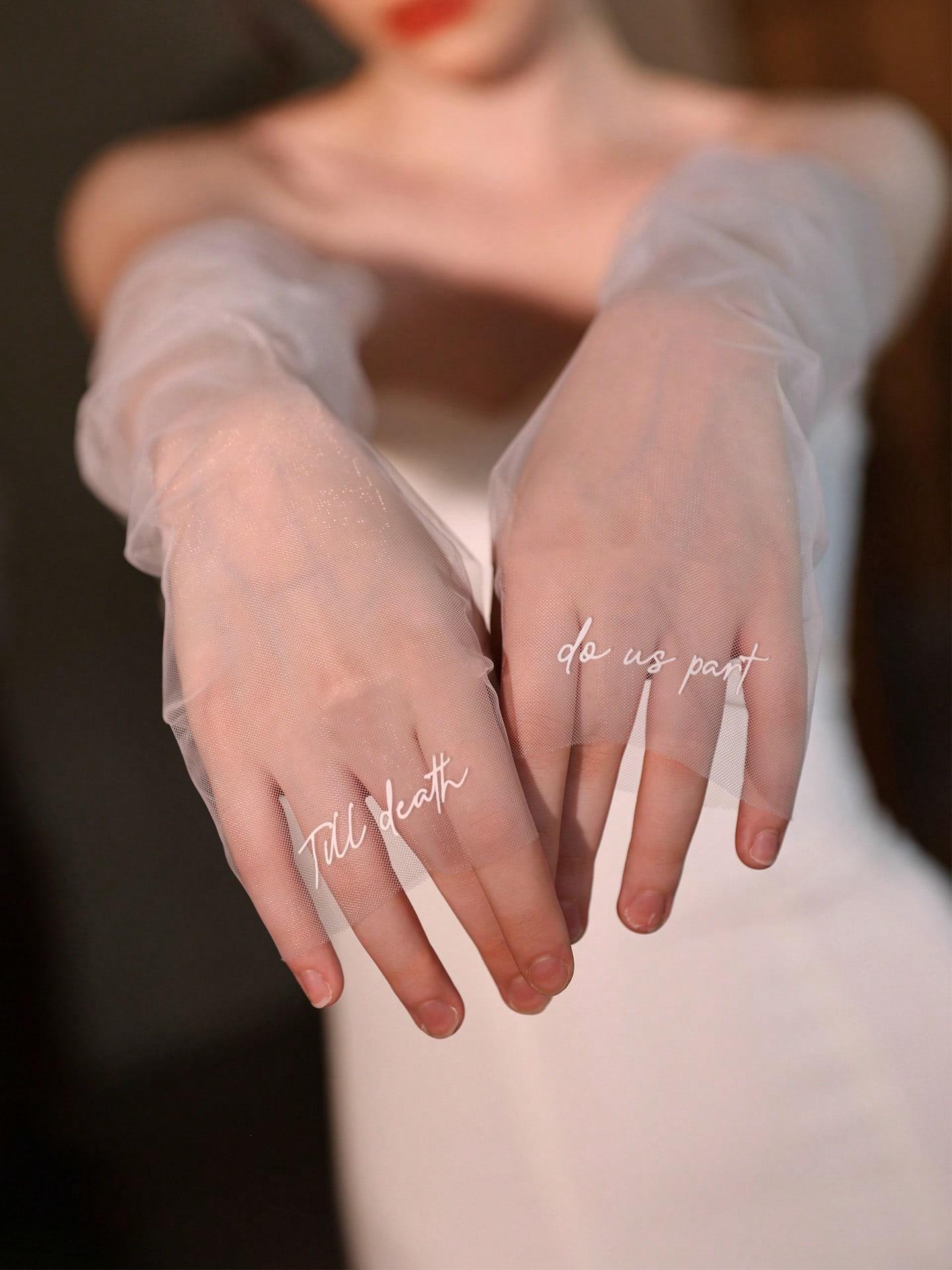 

WG221 Персоналізовані Натискні Литери Рукавички з Білого Тюлю для Рукавів Весільної Сукні Довгі для Весільних Вечірок