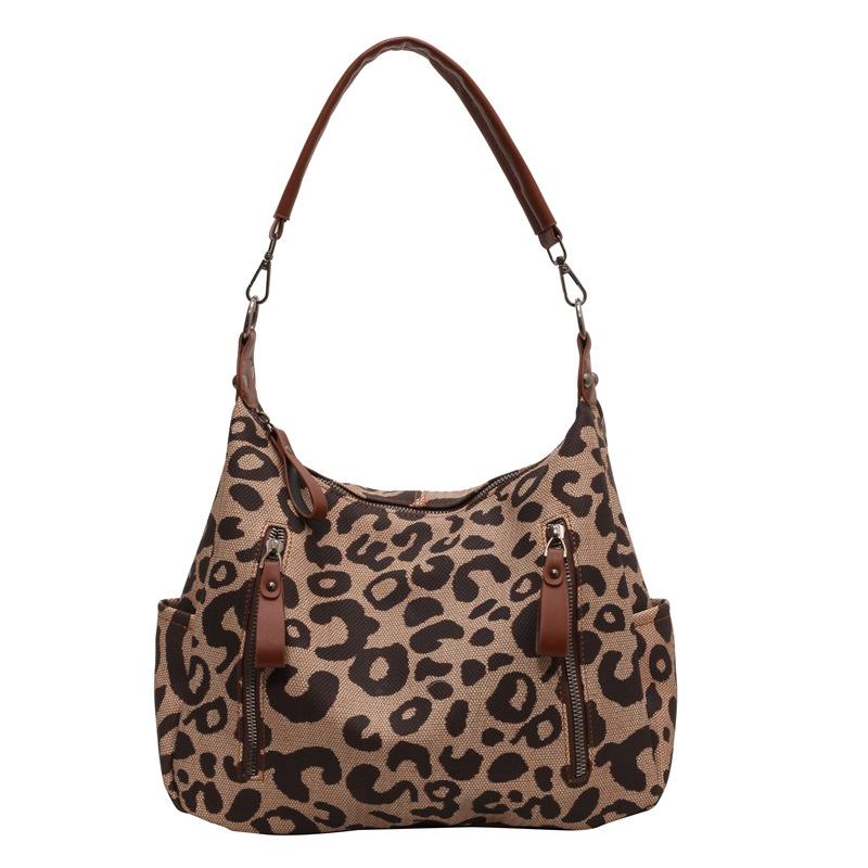 

Retro niche large-capacity bag women s 2025 autumn new leopard print shoulder bag personalized ins commuter bag