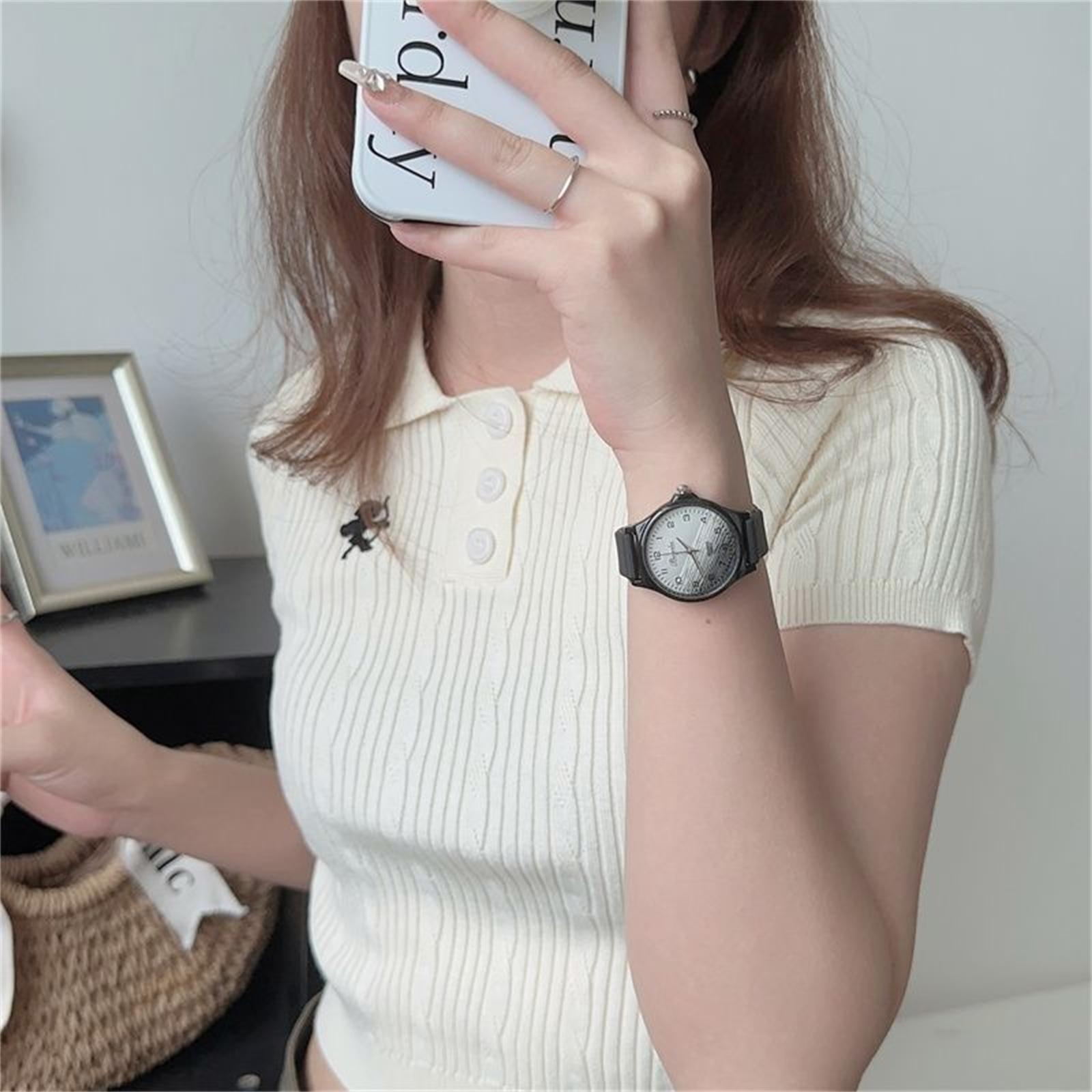 

Женские модные кожаные часы One Size