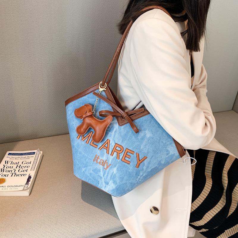 Denim Blue Tote Bag Casual Commuter Bag New Fashionable and Versatile Shoulder Bag