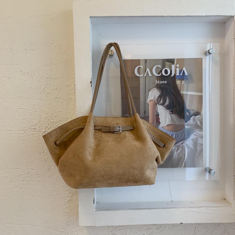 

Повседневная сумка большой вместимости женская 2025 осень и зима новая ретро замшевая портативная сумка-тоут для поездок на работу, на плечо 44*12*22 хаки
