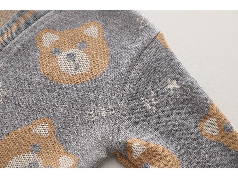 Boys' 2023 Korean-Style Spring/Autumn Casual Three-Piece Sweater Suit – Trendy and Cool.