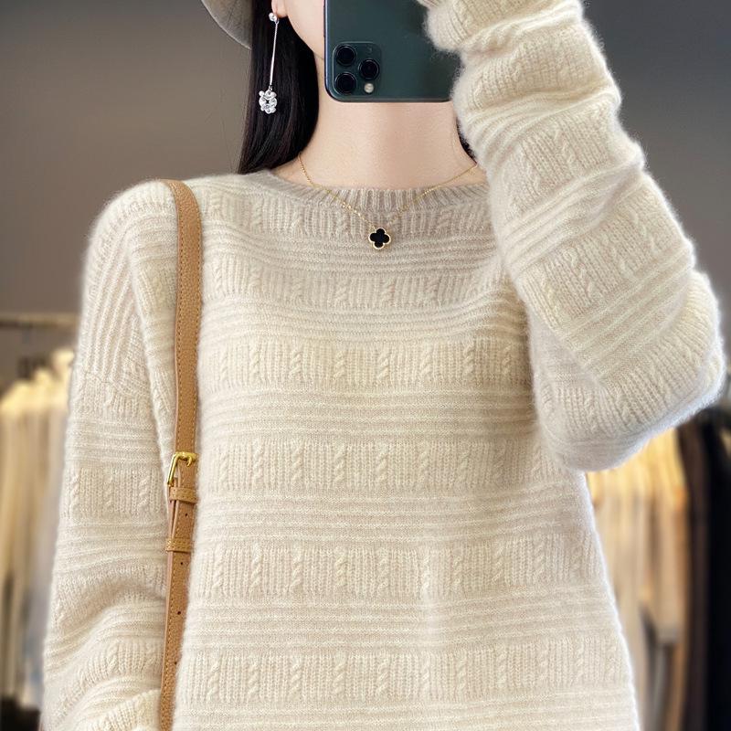 Women's Loose Wool Crochet Sweater - Round Neck Knitwear, Hollow Design, Autumn/Winter Versatile Style
