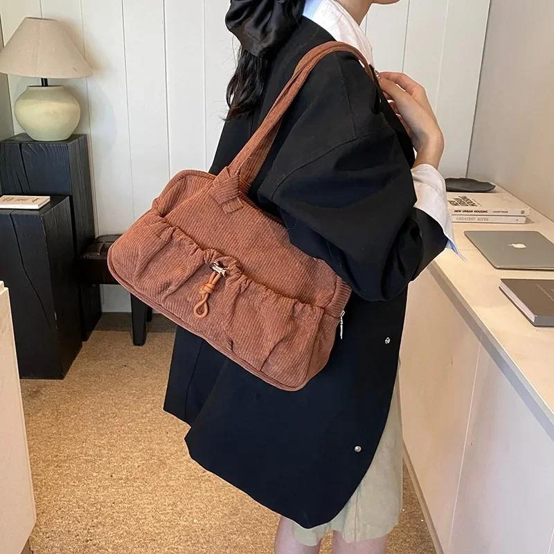 Velvet shoulder bag for women large capacity monochromatic all-purpose bag elegant bags