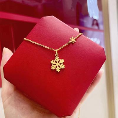Snowflake Pendant Necklace for Women's Copper Gold-plated Niche High-end Collarbone Chain