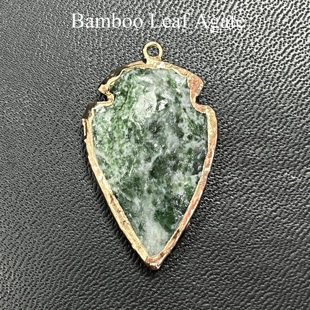 1Pc, Natural Stone Healing Crystal Arrow Pendant with Golden Edge, Boho Jewelry for Necklace Making & Daily Wear, 2026 Fashion Handmade Accessory