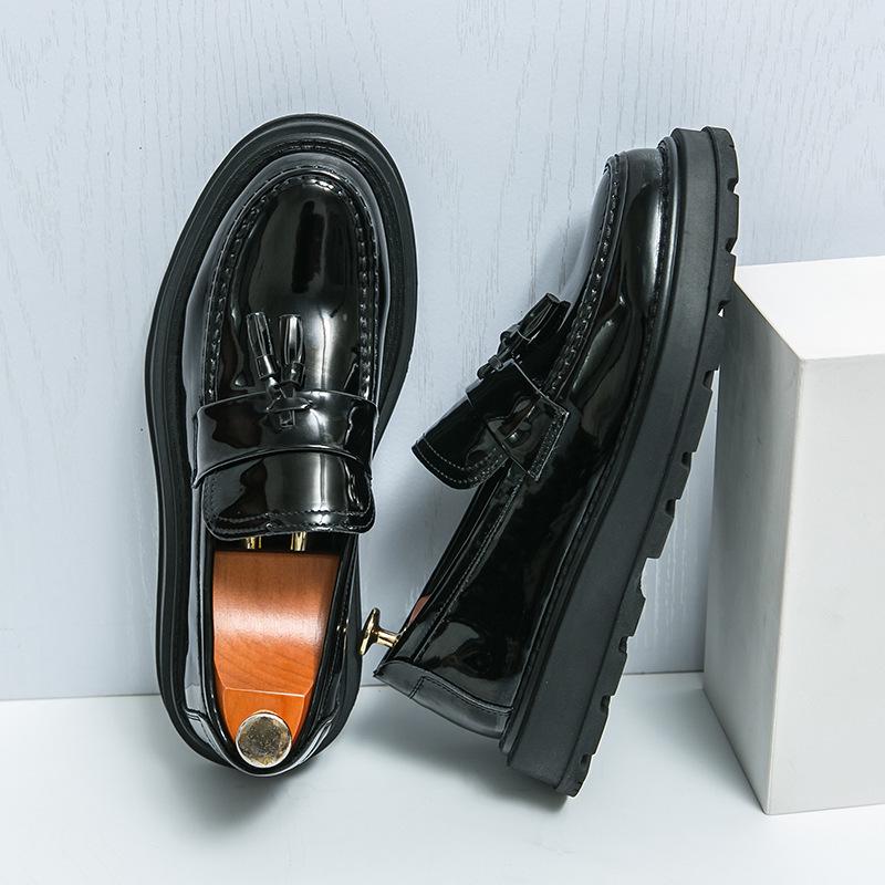 Men's Round Toe Casual Leather Shoes, Black Patent Leather, Thick Sole, Business and Daily Wear