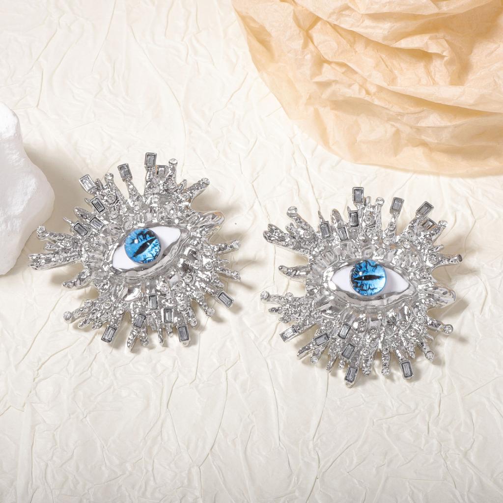 Übertriebene Persönlichkeit dreidimensionale Retro-Schwerindustrie-Legierung diamantbesetzte Teufelsauge-Steckohrringe einzigartige Nischen-Allround-Modelle