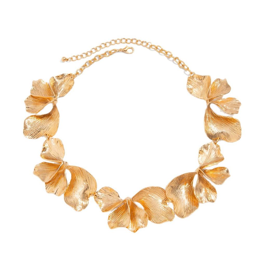 Punk Pleated Leaf Necklace Personality Exaggerated Ginkgo Leaf Petals Retro Collar Women's Jewelry