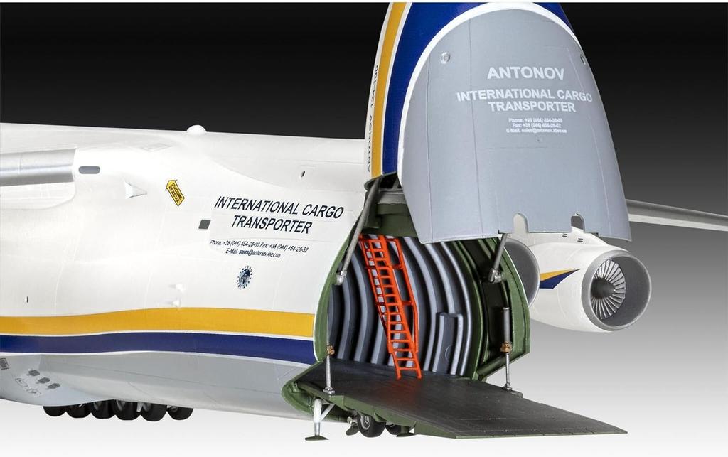 Deutsches Niveau (Revell) 1/144 Antonov An-124 Ruslan Plastikmodellbausatz 03807