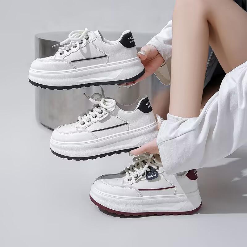 High-value dad shoes ins trendy autumn and winter new heightening and lightweight sports dad shoes