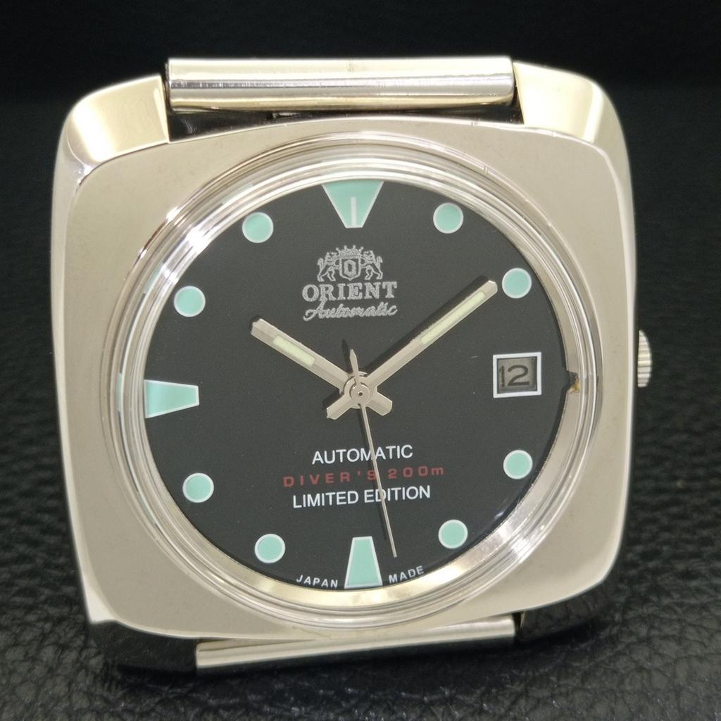USED AUTOMATIC 46941 VINTAGE ORIENT JAPAN MENS BLACK COLOR DIAL WATCH a702207-5 R123-a702207