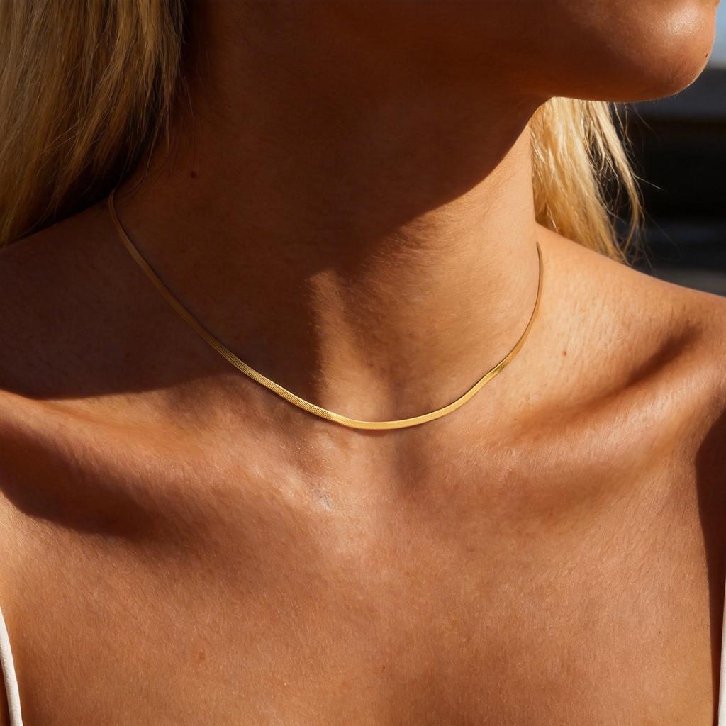 Stainless Steel Eternity Circle Pendant Triple Layer Chain Necklace for Women Architectural Necklace Waterproof Jewelry