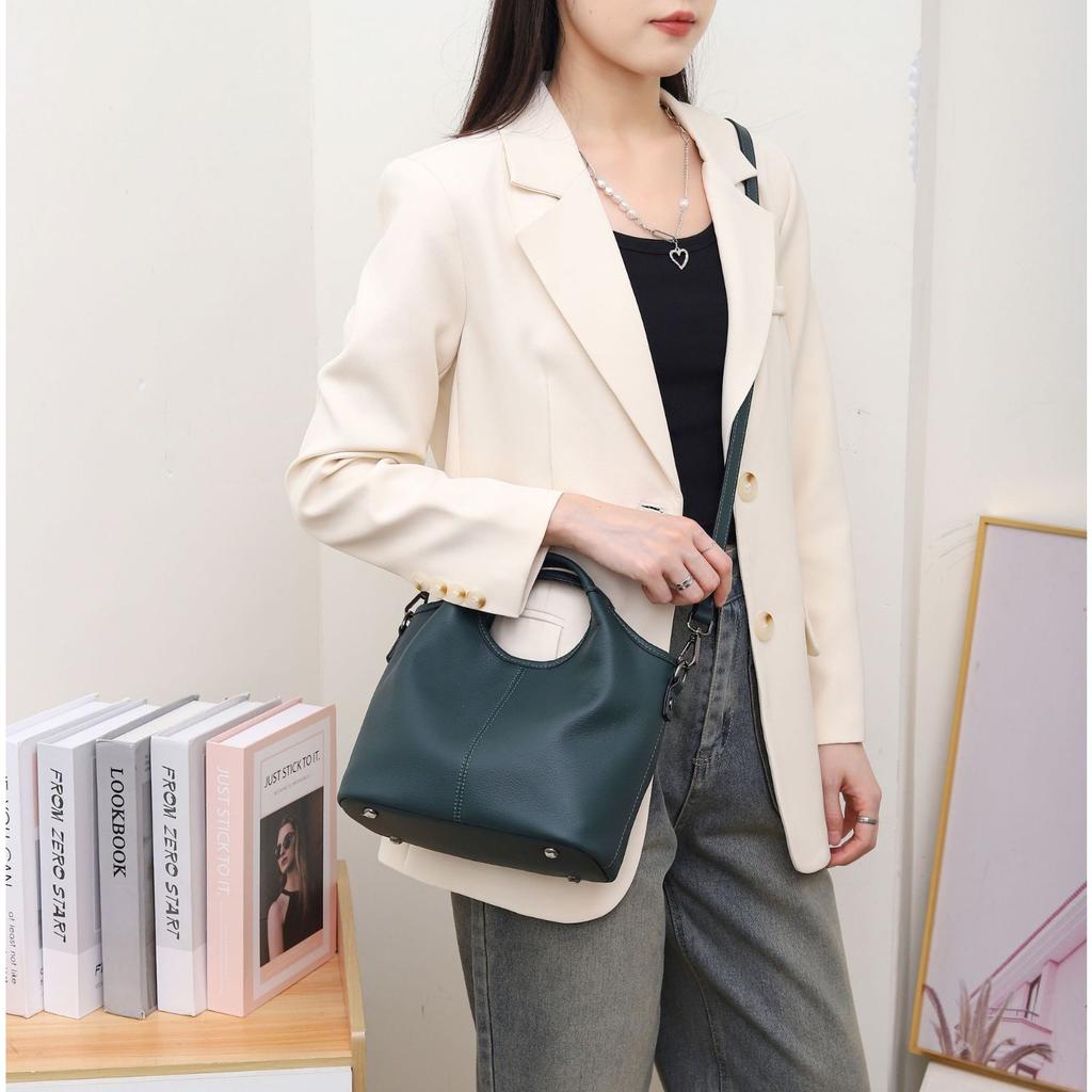 Cowhide Square Bag Crossbody Horizontal Shell Bag Popular Fashion Niche Women Single Shoulder Practical Soft Hand