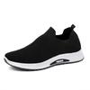 Spring/Summer 2024 New Breathable Casual Shoes Men's Soft Sole Old Beijing Cloth Shoes Socks Shoes Mesh Sports Men's