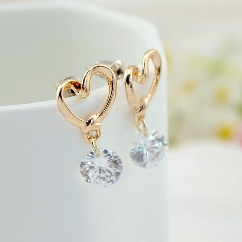 E692 Yiwu, Fashion Temperament Jewelry, Love Stud Earrings.
