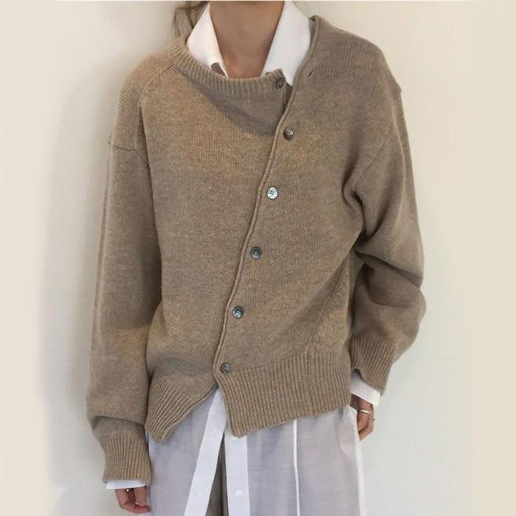Women's  Buttoned Irregular Sweater Cardigan Round Neck Knitted Kacket
