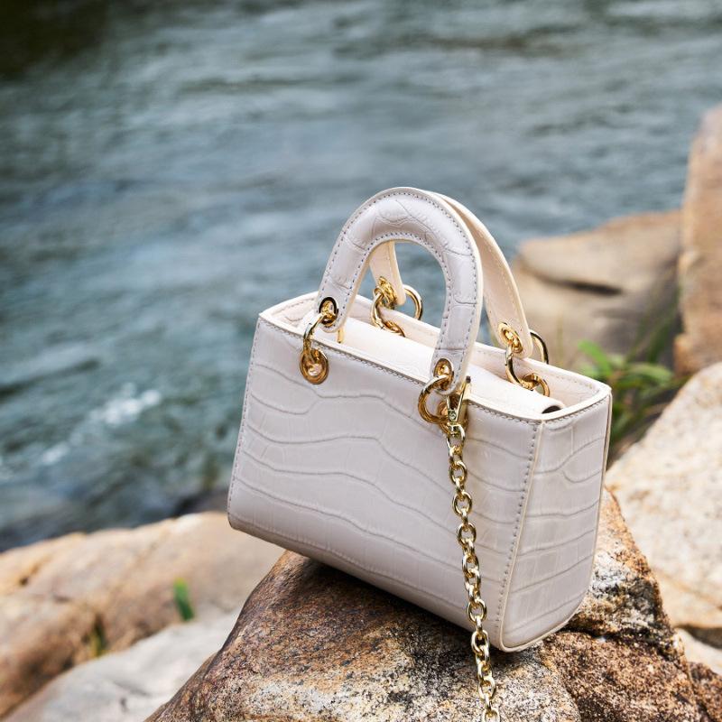 Daifei Leather Crossbody Bag, Commuter and Work Leather Handbag, Ladies' Bags