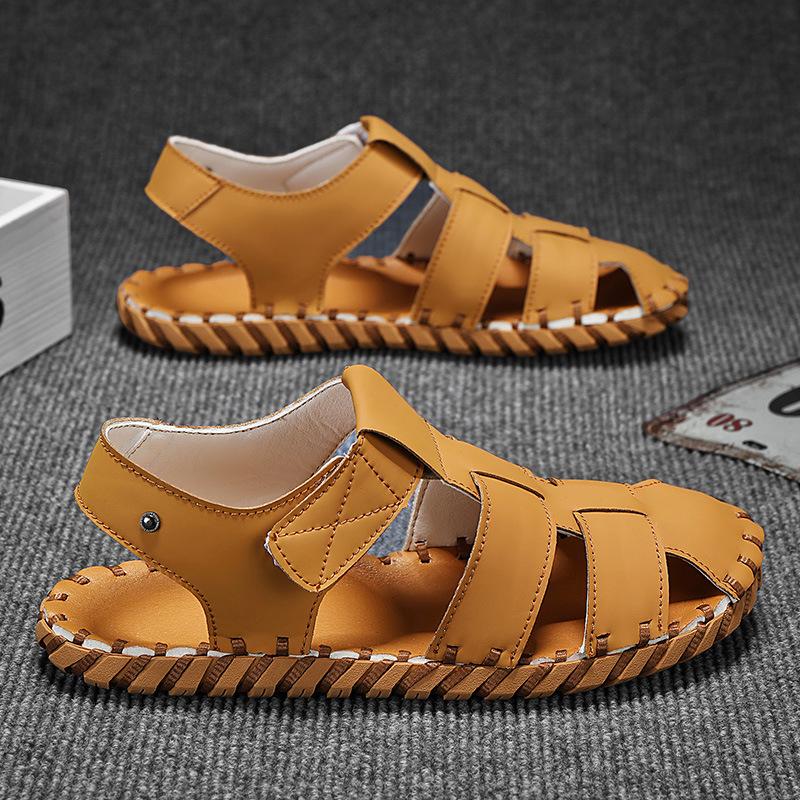 Foreign trade explosion Baotou summer new hand-sewn flat-soled sandals men's casual breathable beach shoes