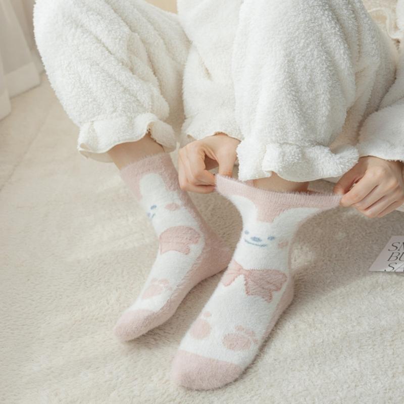 Womens Cute Fuzzy Socks Slipper Fluffier Cozy Imitation Mink Socks Thick Plush Warm Winter Home Soft Sleeping Stocking