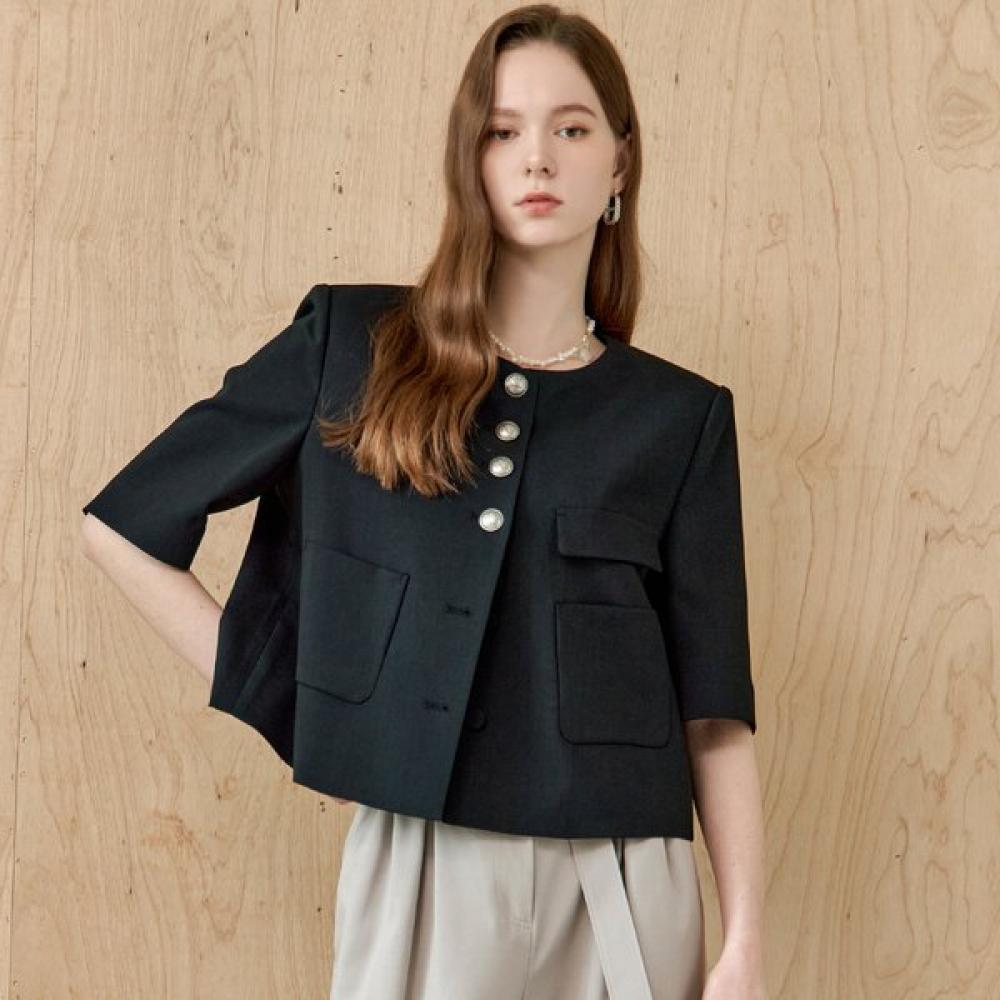 

Maxza Diagonal Pocket Back Slit Round Neck Short Sleeve Crop Jacket Cd08qj300on blacks/FREE