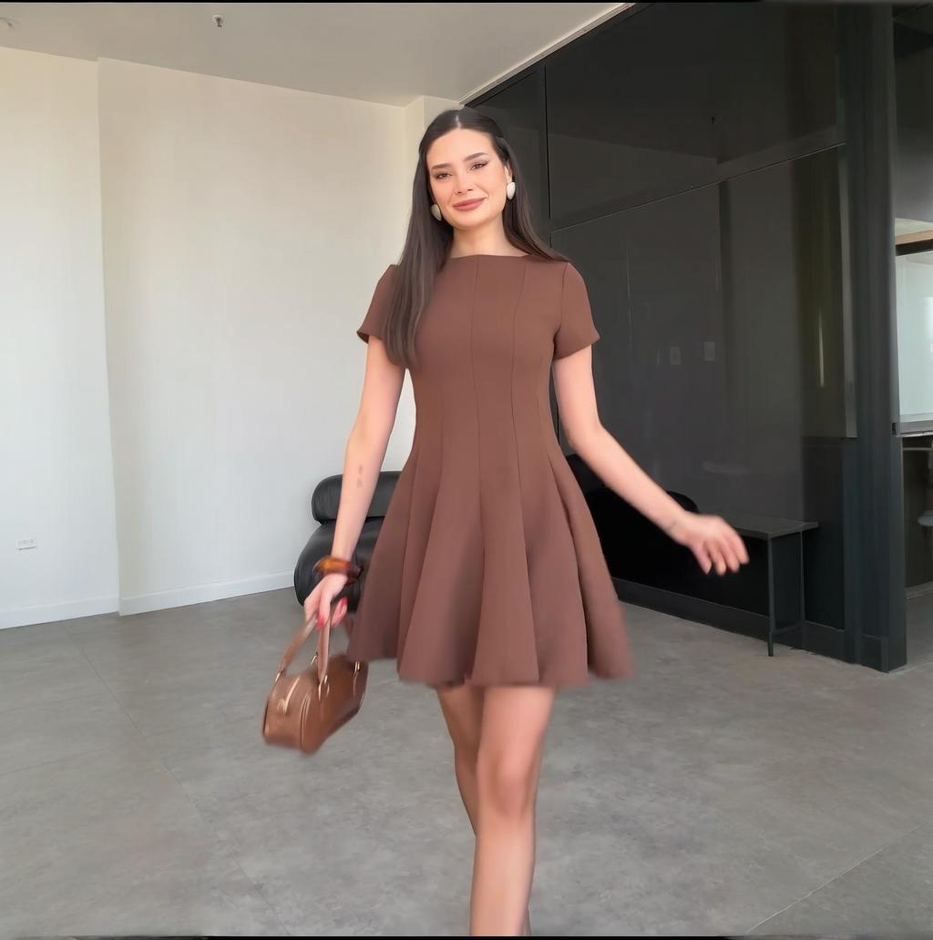 

2025 Лето Европейский и Американский Сексуальный Приталенный С круглым вырезом Короткий рукав Женское платье для работы S кофейный