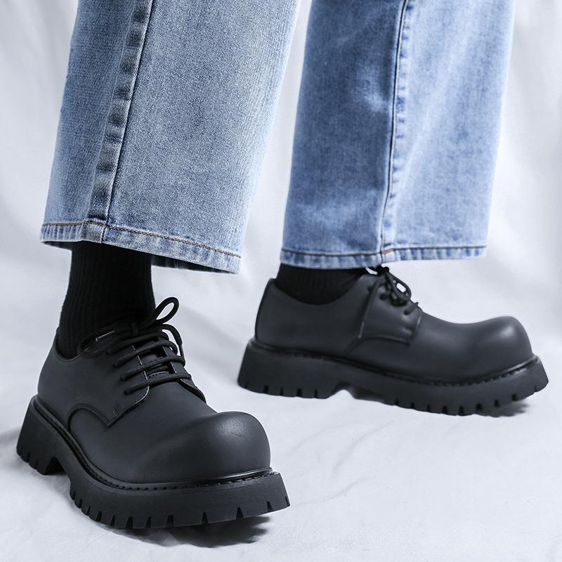 Weiße Herrenschuhe mit dicker Sohle Modischer klassischer minimalistischer Stil Outdoor trendig Freizeit Party Bräutigams Hochzeitsqualitätsschuhe