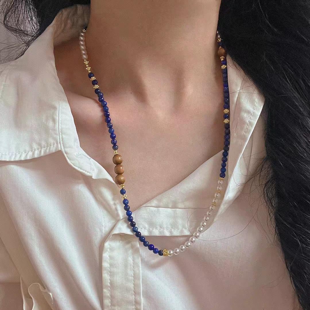 

Vintage Natural Lapis Lazuli Sandalwood Autumn And Winter Merad Small Long Chain Sweater Chain Necklace Collarbone Chain