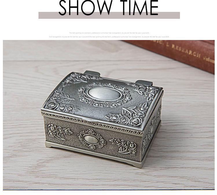 Europäische quadratische Rosen-Schmuckschatulle für Ohrringe & Halskette - Kleines Souvenirgeschenk