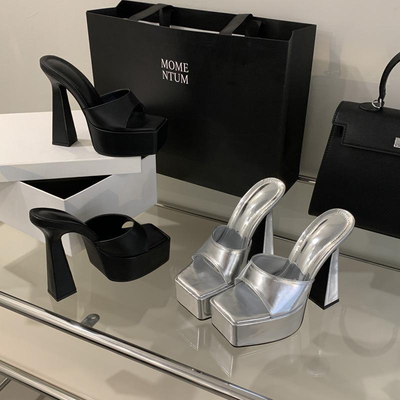 Super Long Legs Model Catwalk High Heels Summer New Thick Heel Square Head Cool Slippers