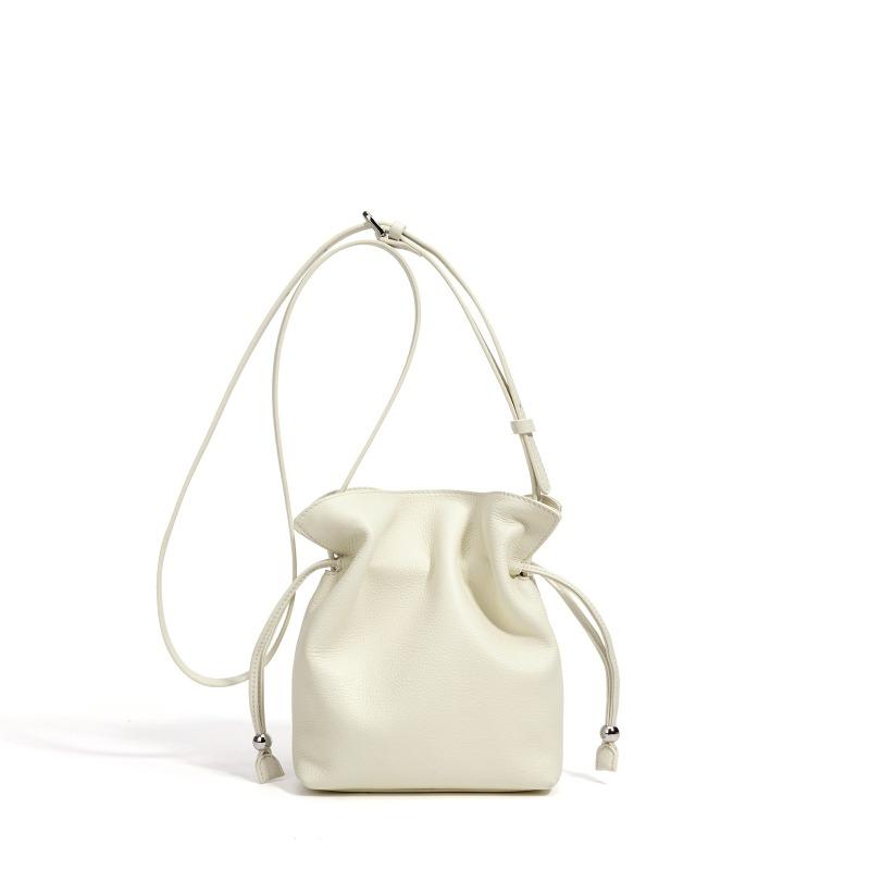 Korean version of leather drawstring cloud bag women's new versatile lucky bag mobile phone bag casual simple work commuter messenger bag