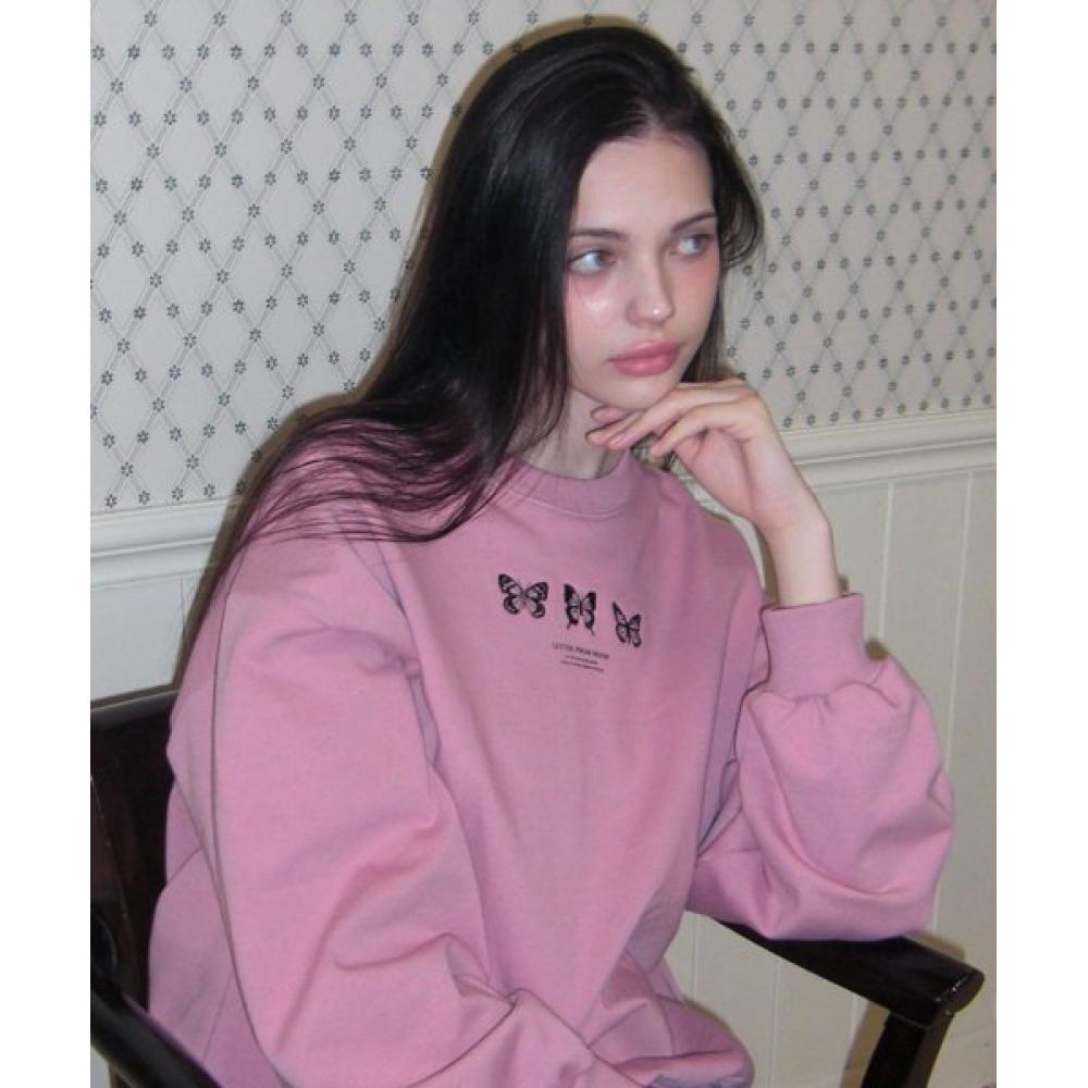 

Letter From Moon Triple Butterfly Embroidered Sweatshirt Deep Pink FREE