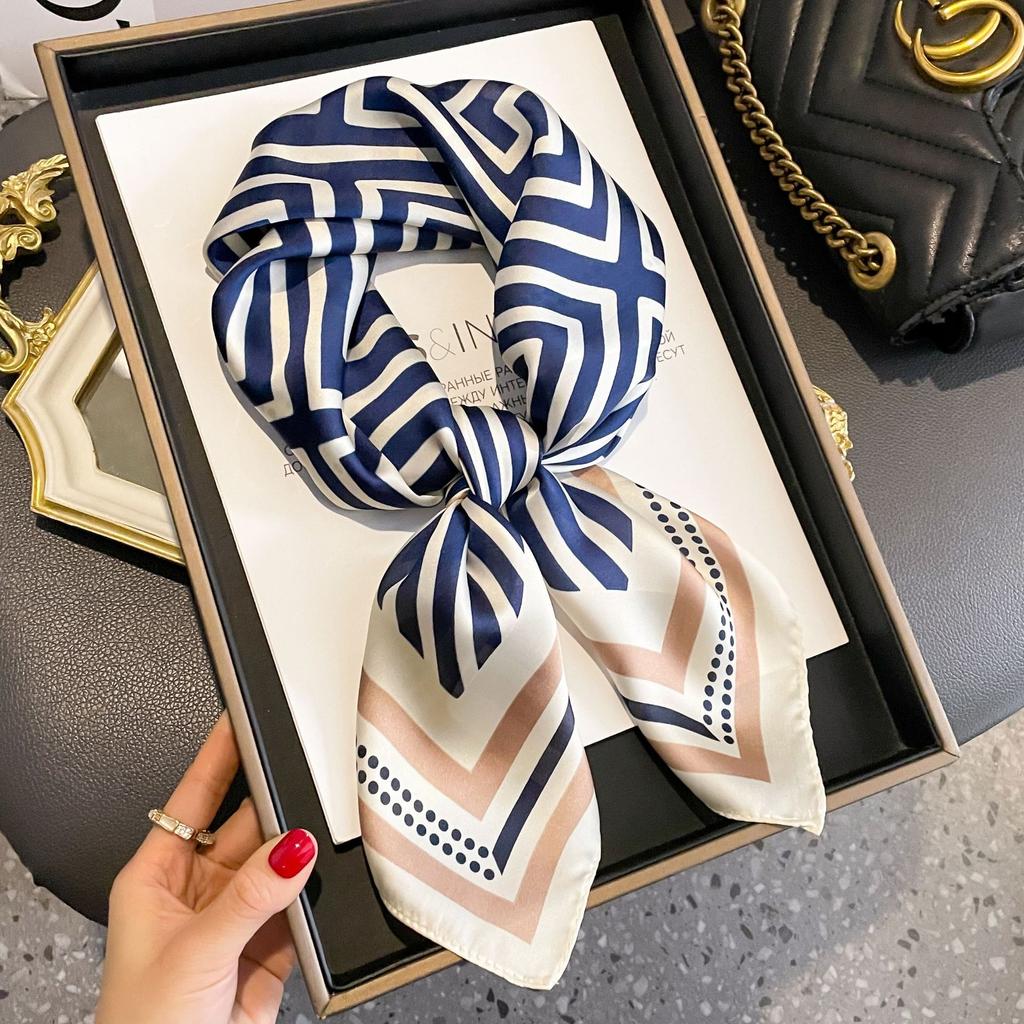 Fashion Square Scarves Women Shawl Floral Silk Silk Imitation Satin Foulard Scarf Female Bandana 70*70cm Shawls for Ladies