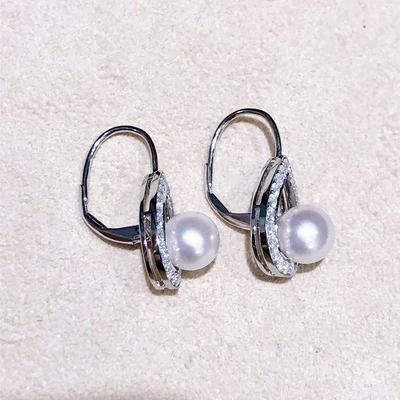 Huitan Waterdrop Hoop Earrings with Round Simulated Pearl Exquisite Earrings for Women Wedding Brilliant Cubic Zirconia Jewelry