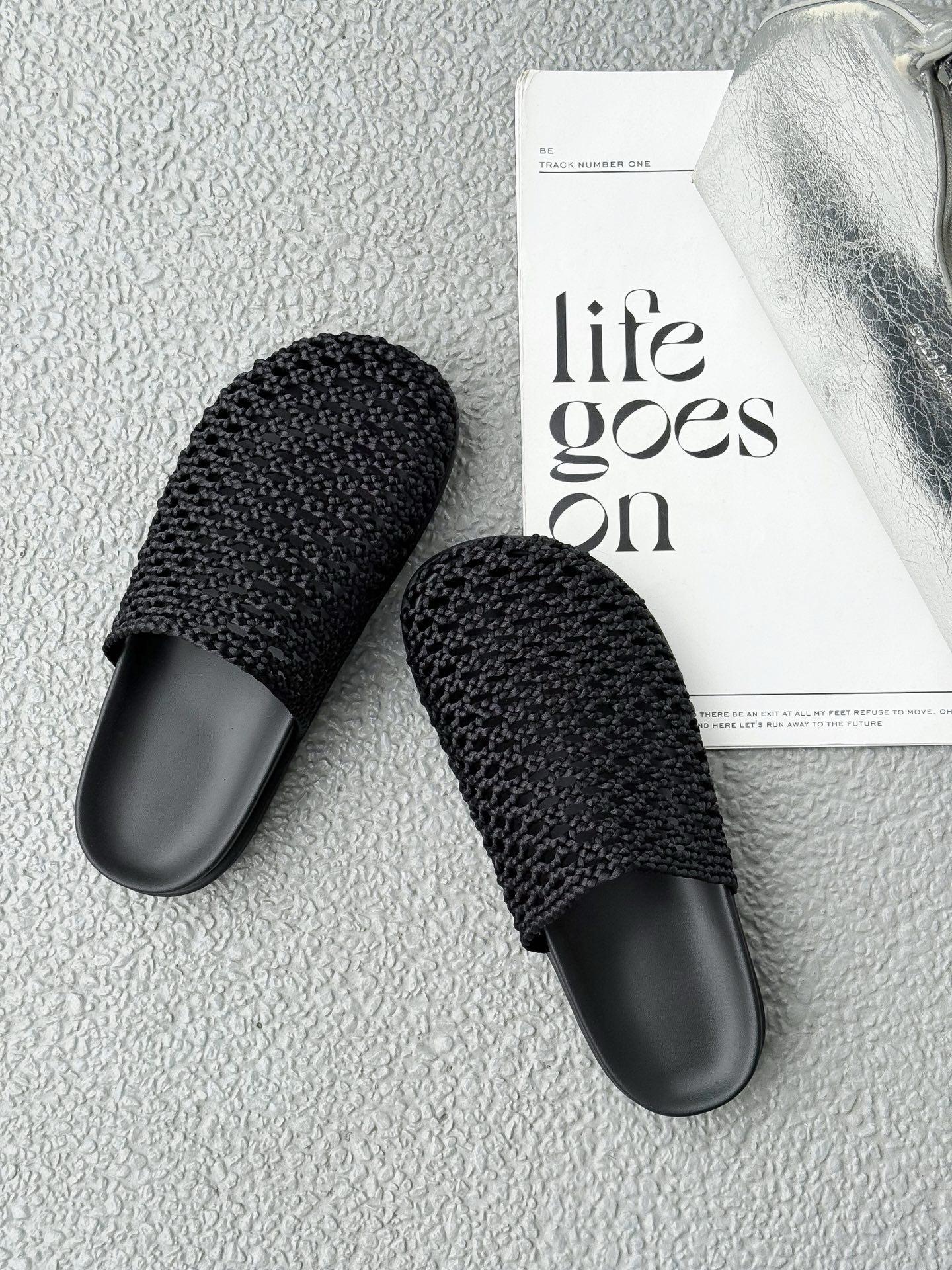 

Тканые полые тапочки баотоу для женщин, которые можно носить летом, новые приморские пляжные тапочки с толстым дном и рыболовной сетью 37 чёрный